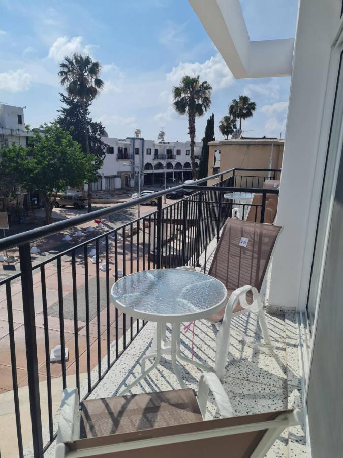 Almyria Apartments - By Imh Travel & Tours Paphos Exterior foto